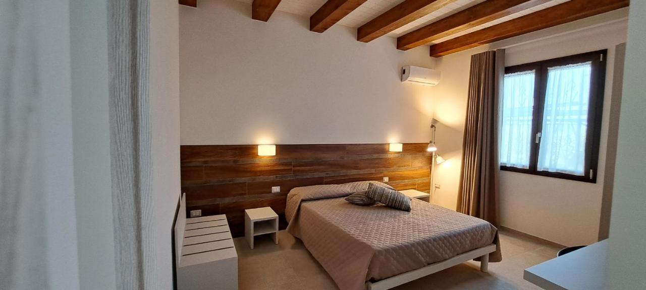 Claudette Apartments Marsala Esterno foto