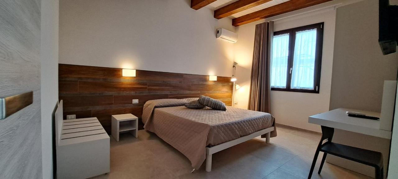 Claudette Apartments Marsala Esterno foto